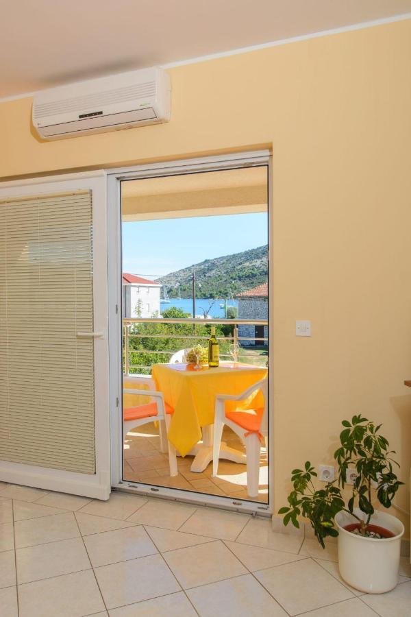 Apartments Anton Vinisce Exterior foto